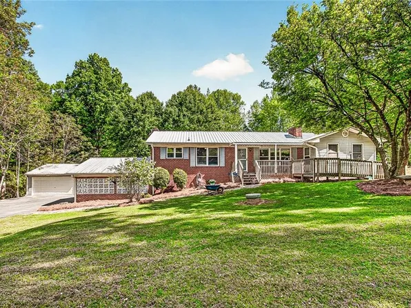 4045 Jones Street Ext, Franklinville, NC 27248