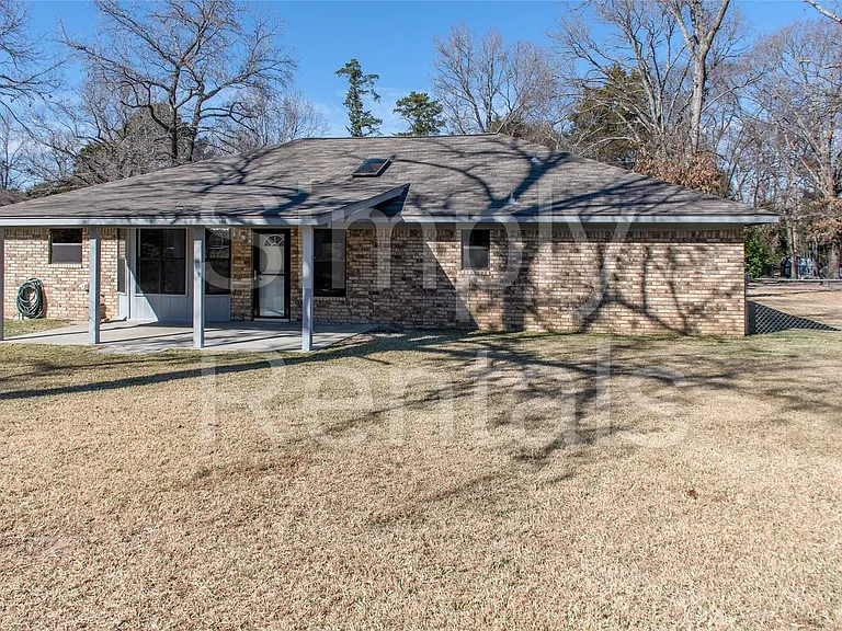 182 County Road 2426 — Photo 23