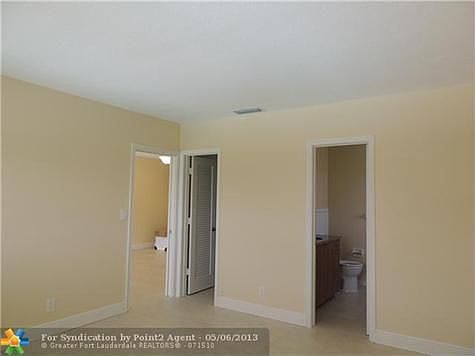 5th image of 4737 NE 25th Ave APT 207
