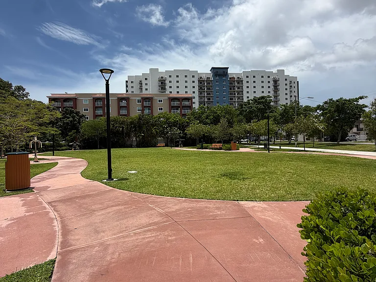 6357 SW 8th St #714 — Photo 45