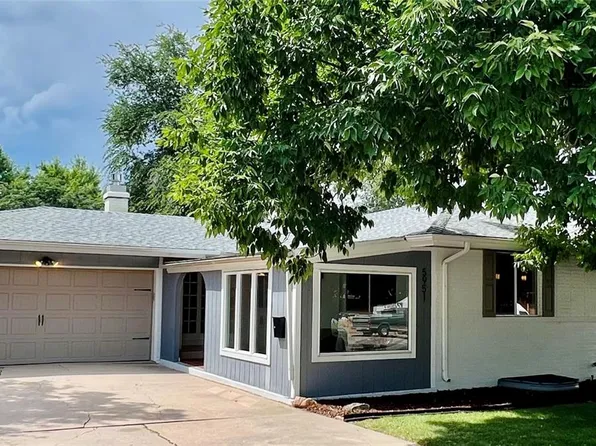 5951 S Logan Street S, Centennial, CO 80121