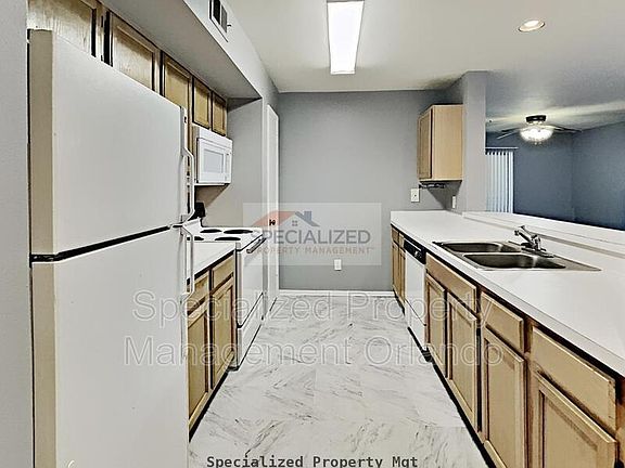 3rd image of 498 N Pin Oak Pl APT 102