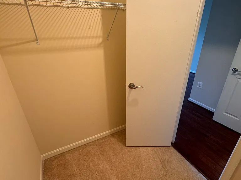 8985 Omega Ct — Photo 18