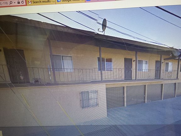 5th image of 9923 Stanford Ave