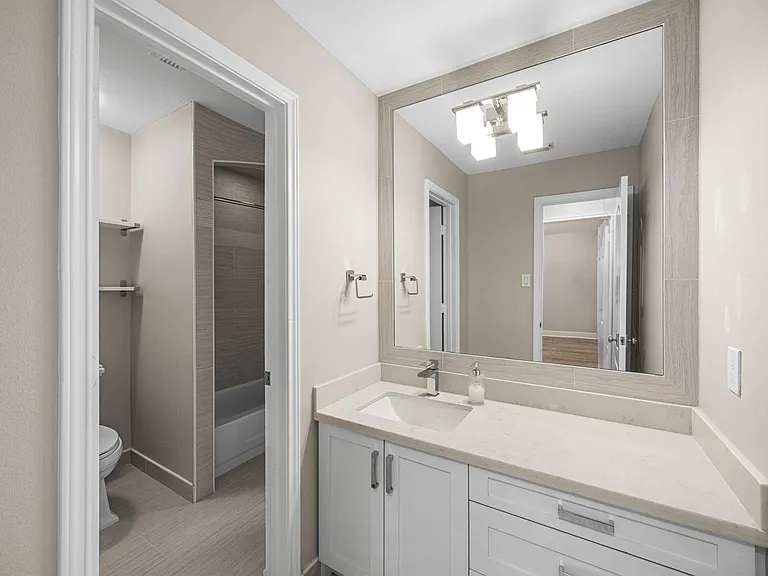 12502 Pebble Way Ct — Photo 33