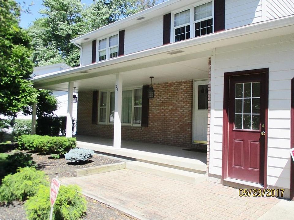 1st image of 756 Oakridge Dr