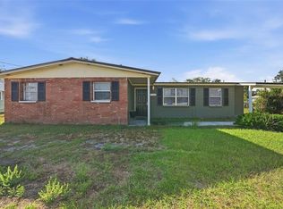 1107 NE 5th St, Mulberry, FL 33860