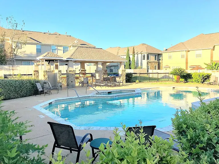 1101 E Parmer Ln #221 — Photo 12
