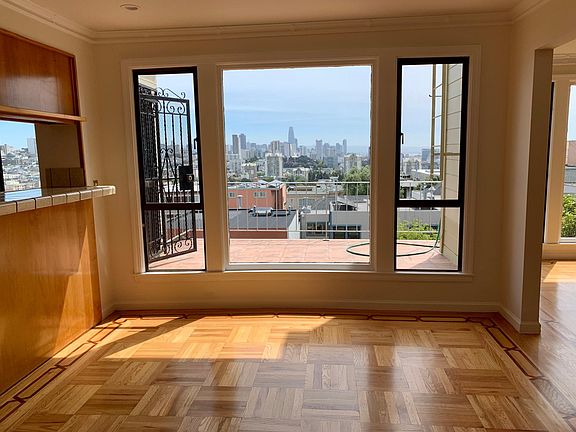 4th image of 60 Fortuna Ave