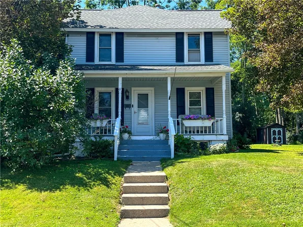 67 Humbert St, Geneva, NY 14456