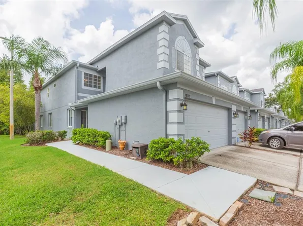18102 Nassau Point Dr, Tampa, FL 33647