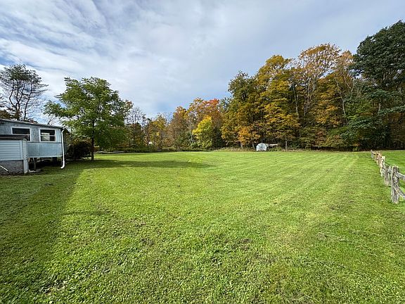 5th image of 83 Ostrander Rd