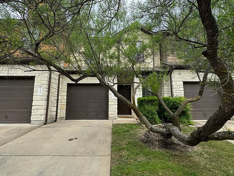 Front house with neighbors