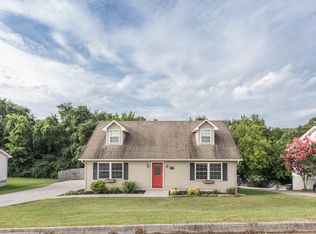 2408 Honey Grove Ln, Knoxville, TN 37923