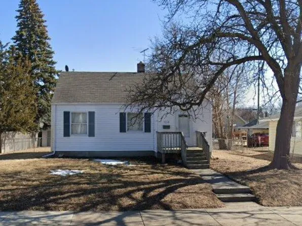 5238 Bryant Ave N, Minneapolis, MN 55430