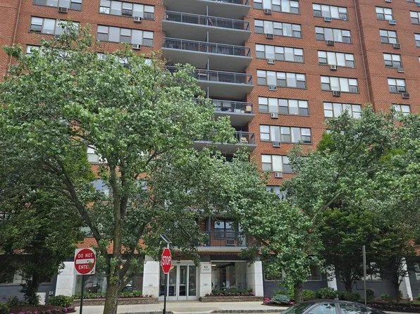 500 Central Avenue image 1 of 13