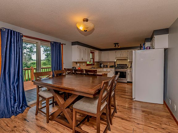 4th image of 3311 Lake Trenton Drive