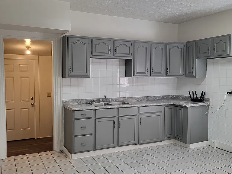 1510 Chapel St #1/2 — Photo 2