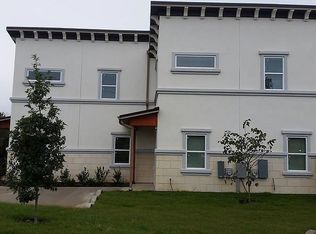 205 Maple Ln APT B, Elgin, TX 78621