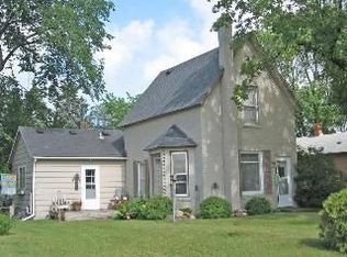 305 5th St NE, Little Falls, MN 56345