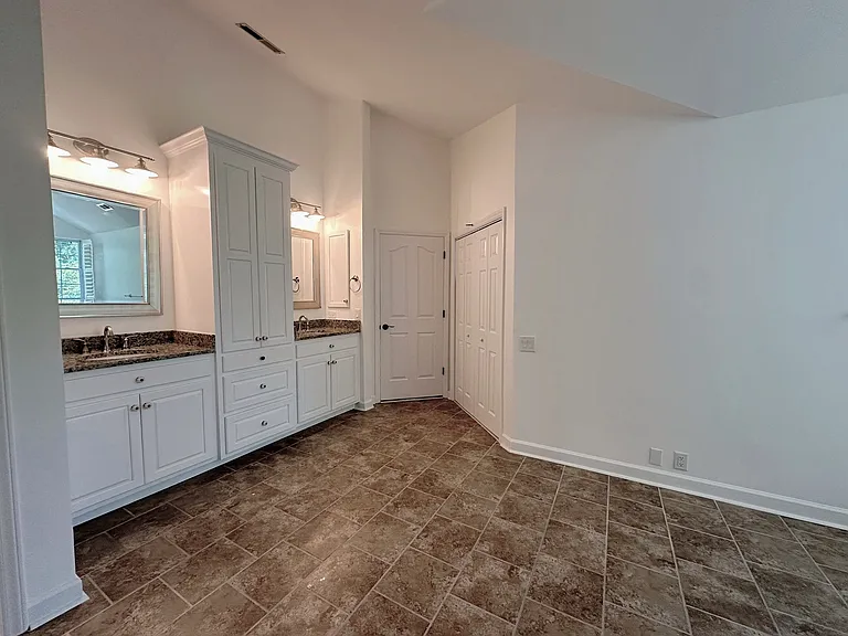 1957 Dugan Dr — Photo 10