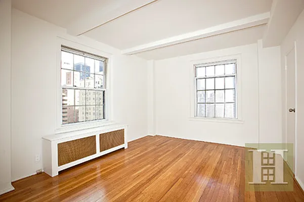 Rented by Halstead Real Estate | media 10