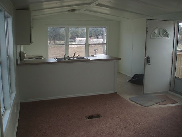 1st image of 160 Creekwood Run