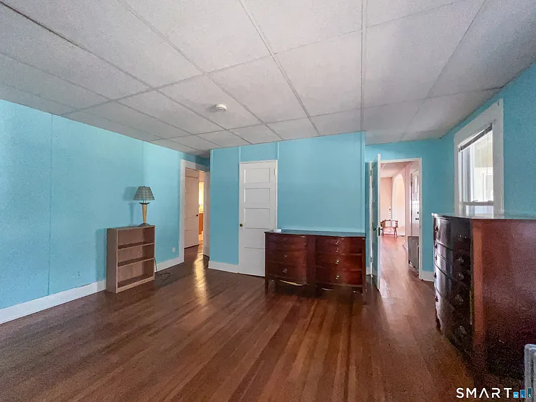 58 Shore Dr — Photo 17