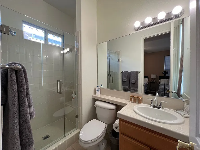 99 Shoreline Dr — Photo 8