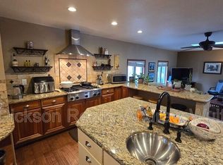 22882 Carriage Dr, Reno, NV 89521