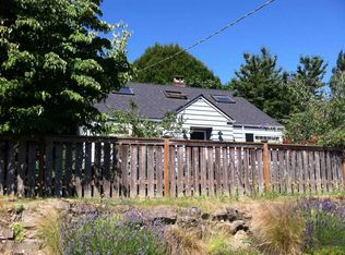 9007 17th Ave NE, Seattle, WA 98115