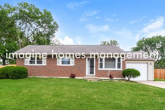 10725 Lavinia Dr photo 1