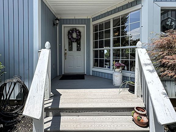 4th image of 2146 Seaton Springs Rd