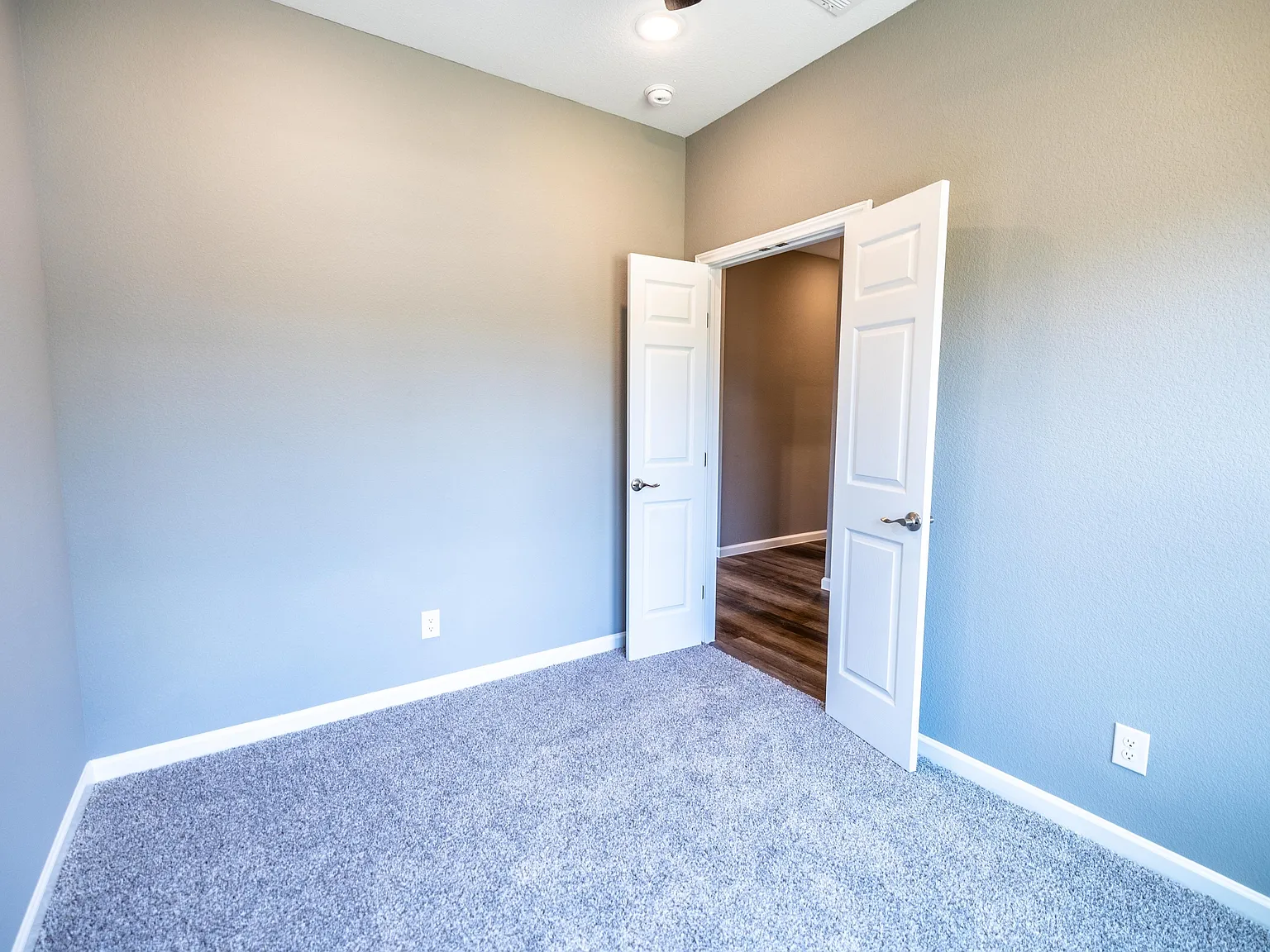 207 South James Street - 1 — Photo 3