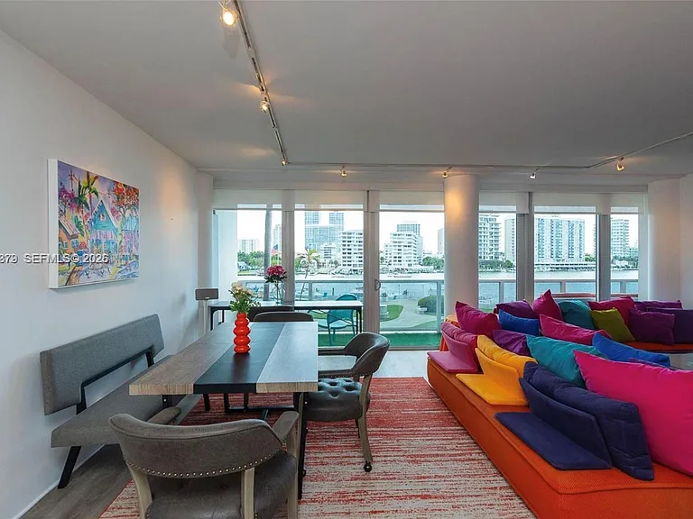 900 Bay Dr #224 — Photo 6