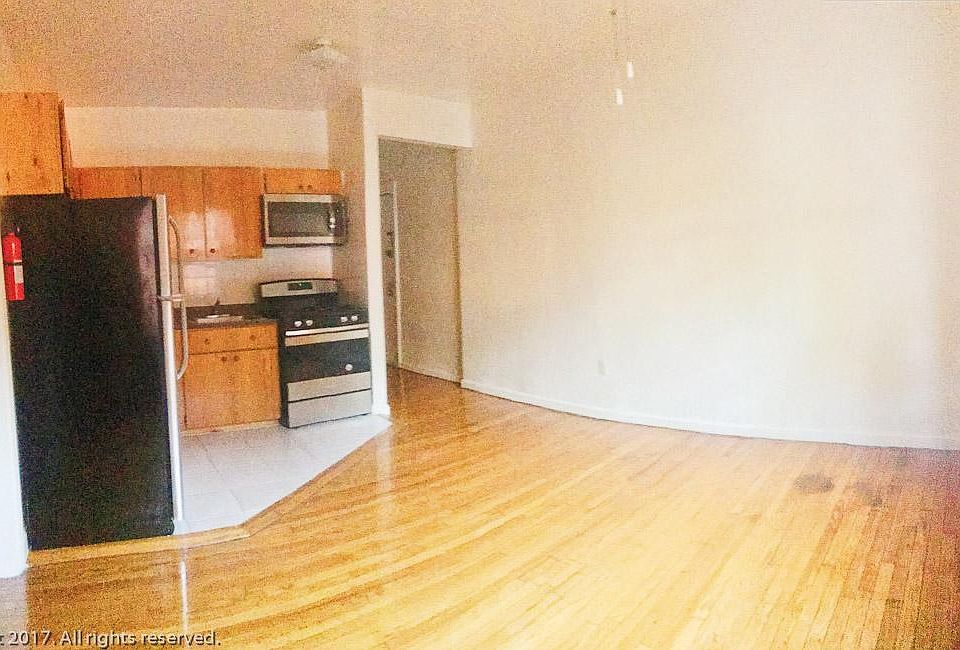 2nd image of 166-14 Hillside Ave #6G