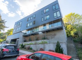 3939 SW View Point Ter APT 4A, Portland, OR 97239