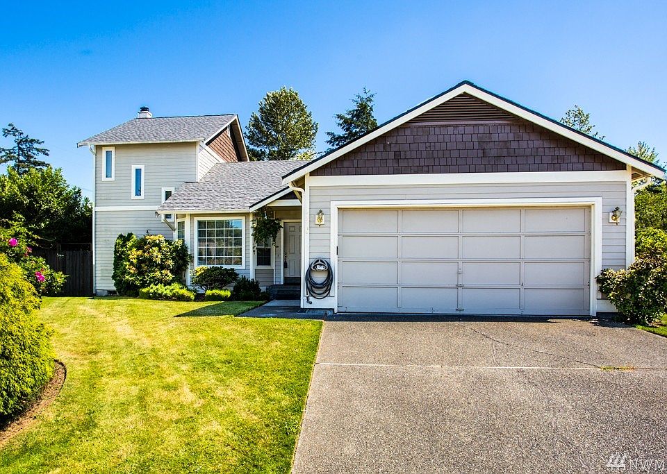 2nd image of 35926 18th Ct SW