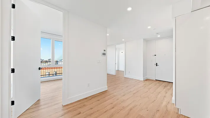 Rented by Nooklyn NYC LLC | media 49