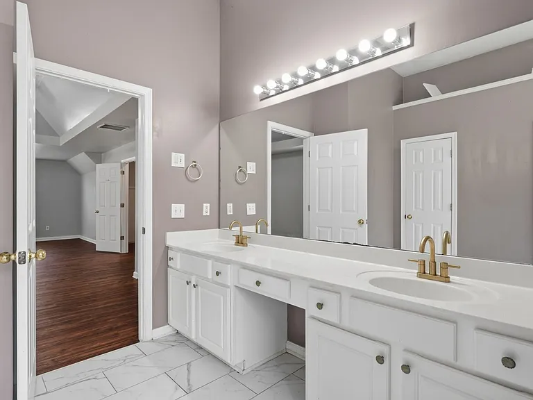 2927 Arbor Creek Ln — Photo 7