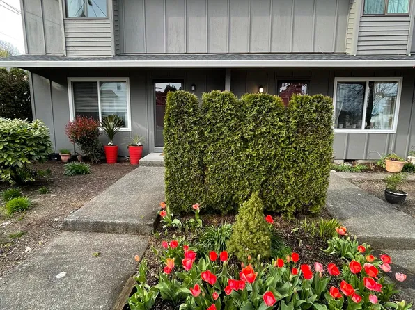 5635-5637 SW Kelly Ave, Portland, OR 97239