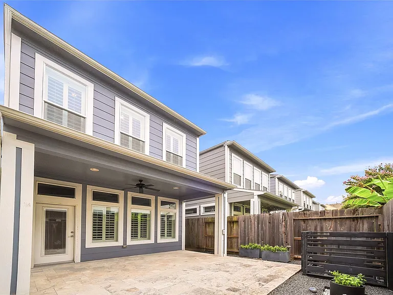 4208 Koehler St #B — Photo 29