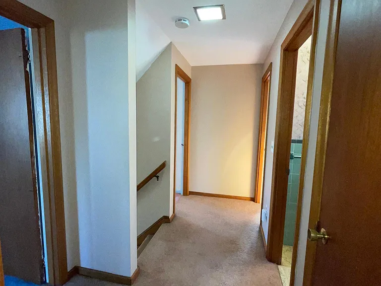 46 Glendale Dr — Photo 17