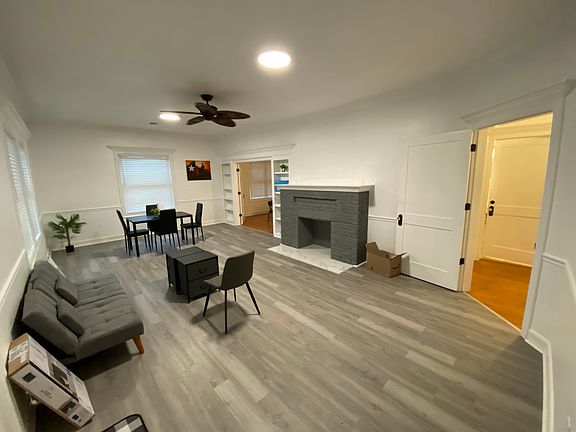 3rd image of 702 W Park Ave