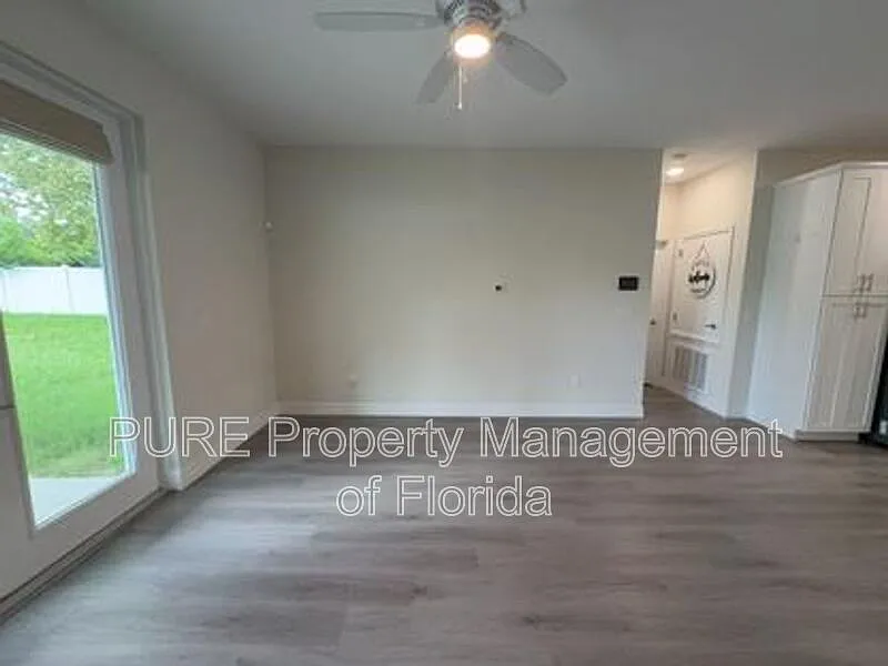4 bed, 2.0 bath, $1,999 — Photo 3