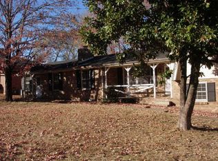 3036 Anderson Rd, Nashville, TN 37217