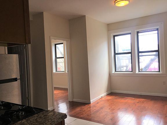 Kitchen / Living Space