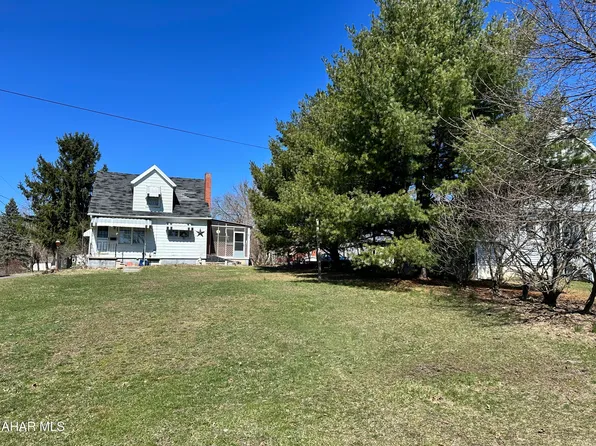2408 17th St, Altoona, PA 16601
