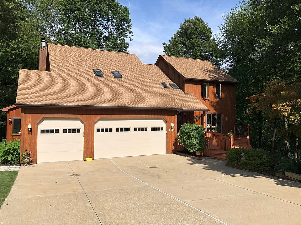 1st image of 2594 Sherwood Dr