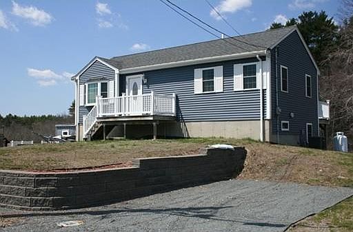 2nd image of 38 Shore Ave